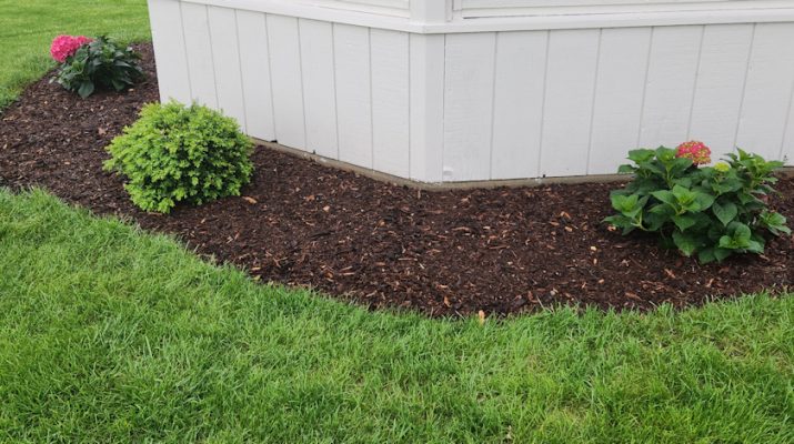 landscape mulch around gazebo